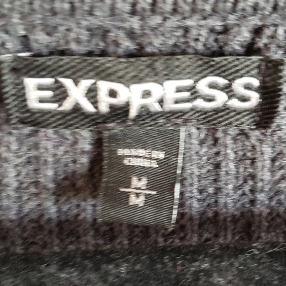 Express sz M dark gray color v-neck sweater - Picture 3 of 3